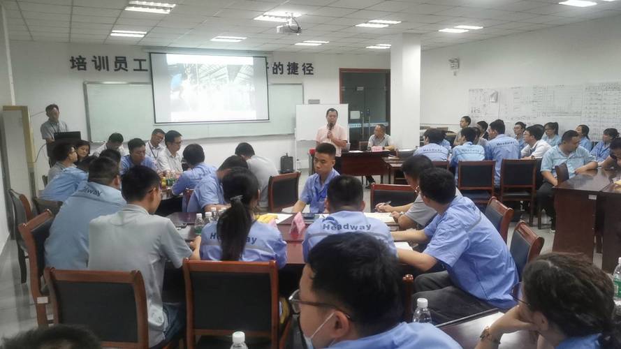 行为本工厂管理咨询深耕中小制造企业管理咨询近10年,是专注制造业
