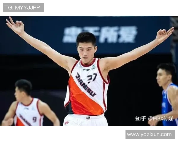 南京篮球队近期状态分析与表现评估探讨